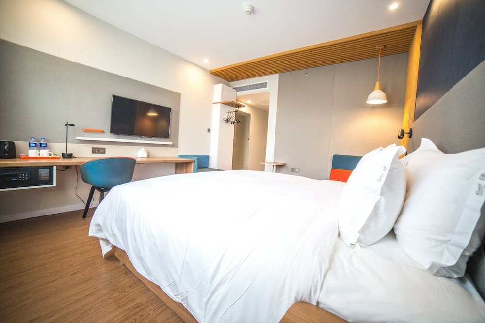 Фото Holiday Inn Express Nanjing Xuanwu Lake by IHG