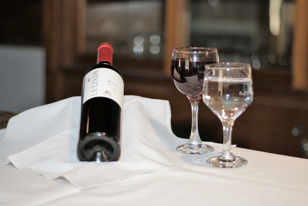 Фото Hotel Continental Porto Alegre