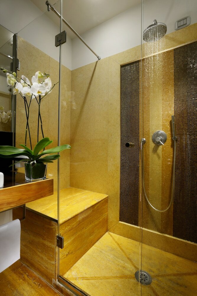 Фото Mario de' Fiori 37 Luxury Suites