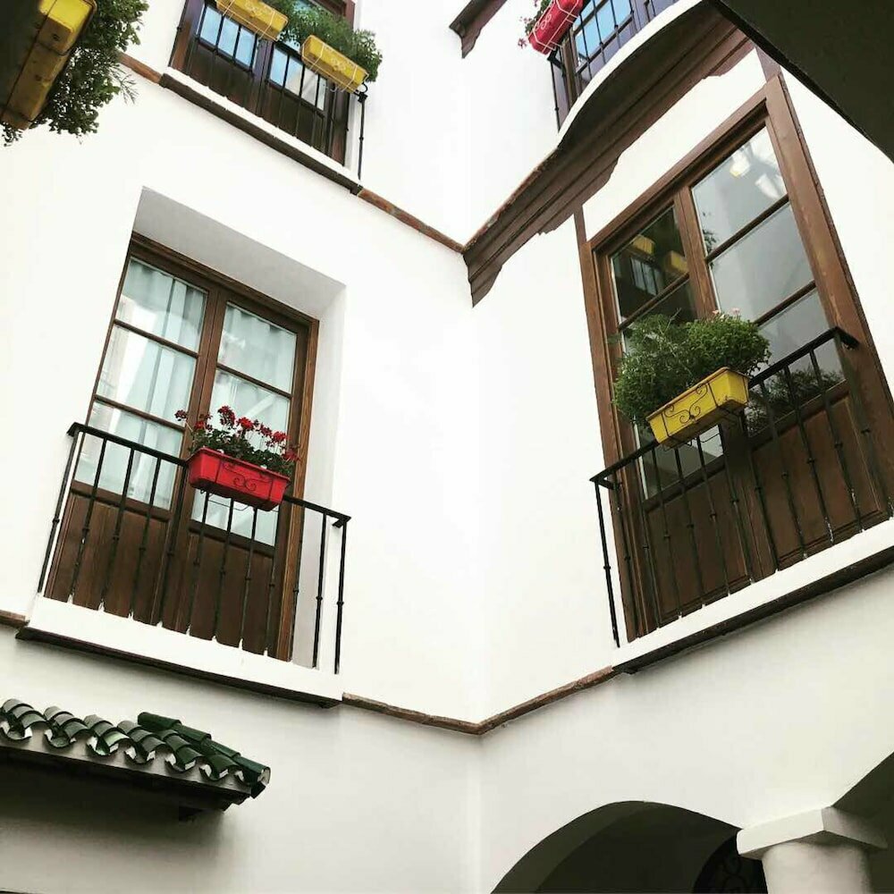 Hotel Madeinterranea Suites, Malaga, photo