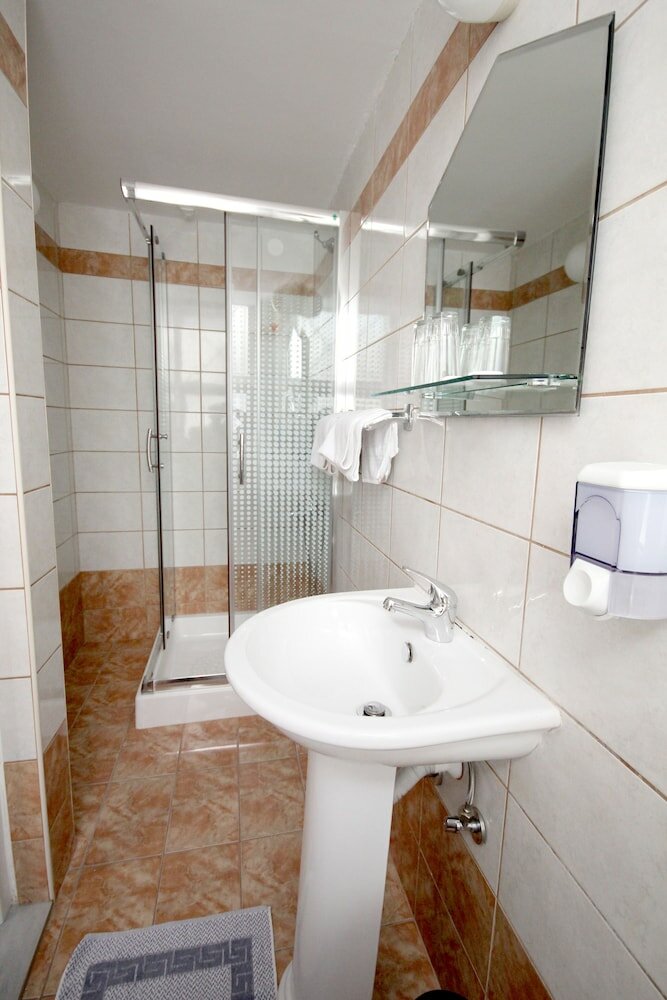 Фото Mirabello Hotel