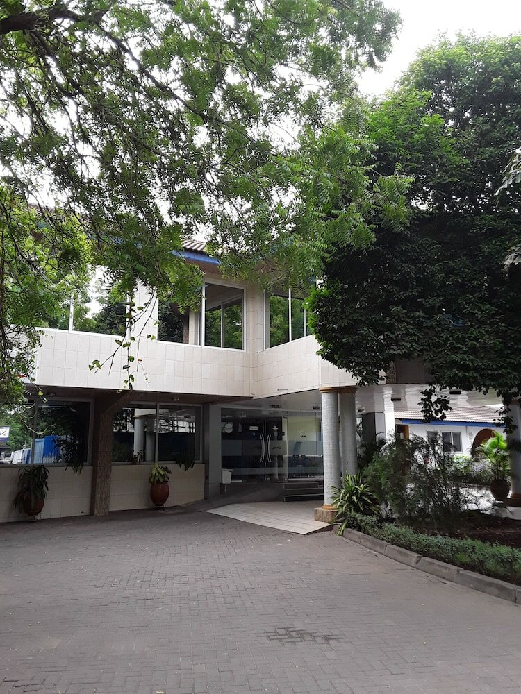 Фото Airside Hotel