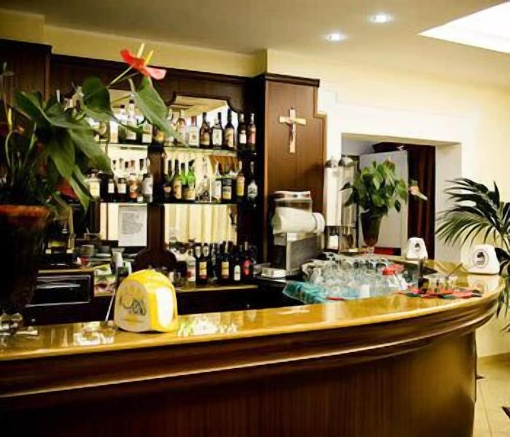 Фото Sammartano Hotel