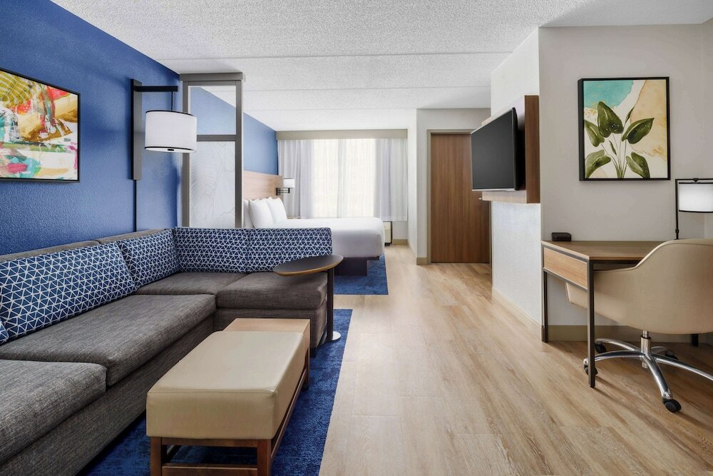 Фото Hyatt Place across from Universal Orlando Resort