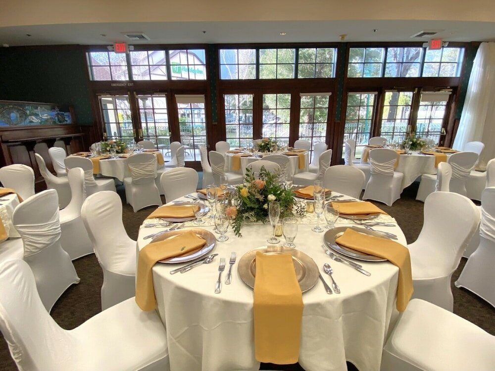 Фото Holiday Inn Selma - Swancourt, an Ihg Hotel