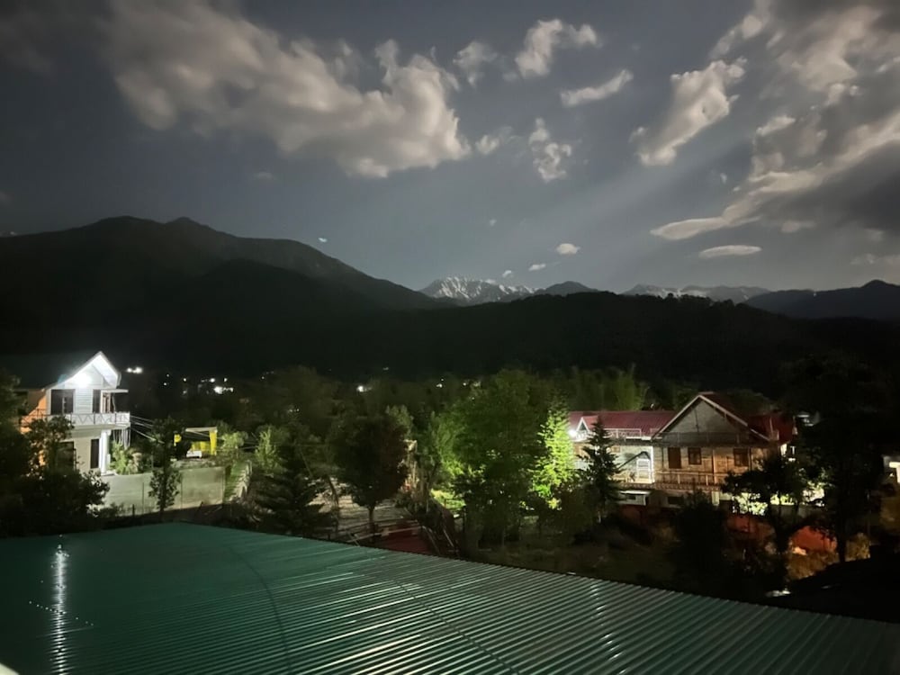 Фото Sterling Banquet and Hotel