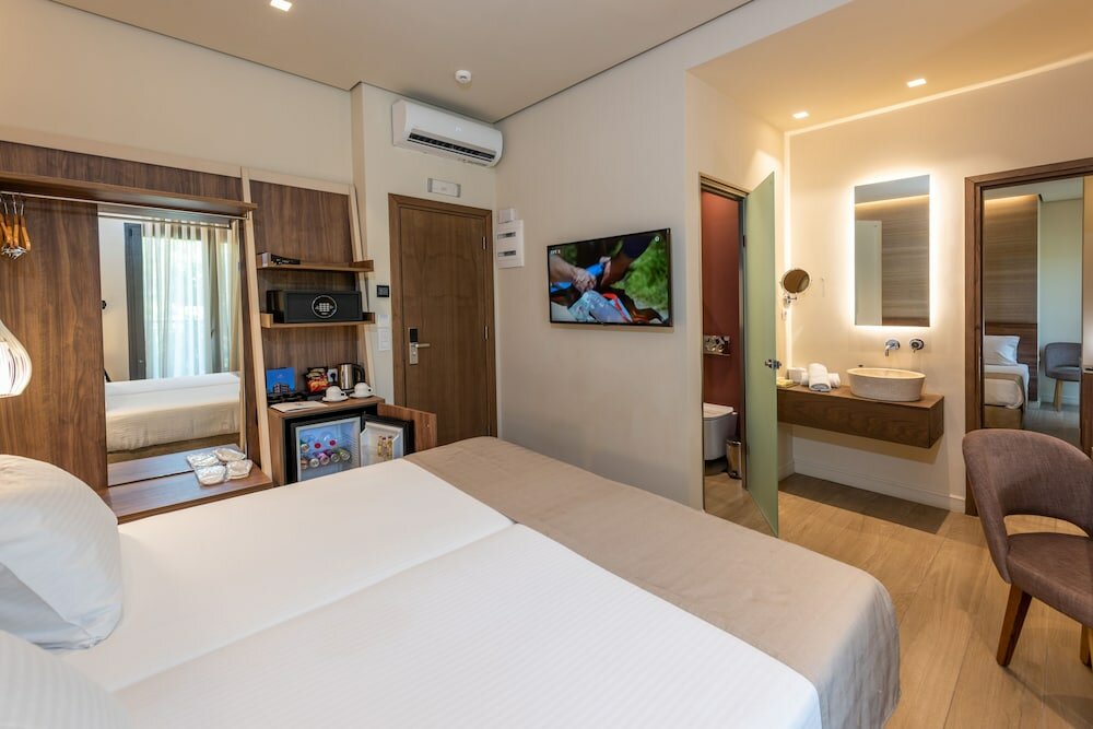 Фото Metropole Urban Hotel