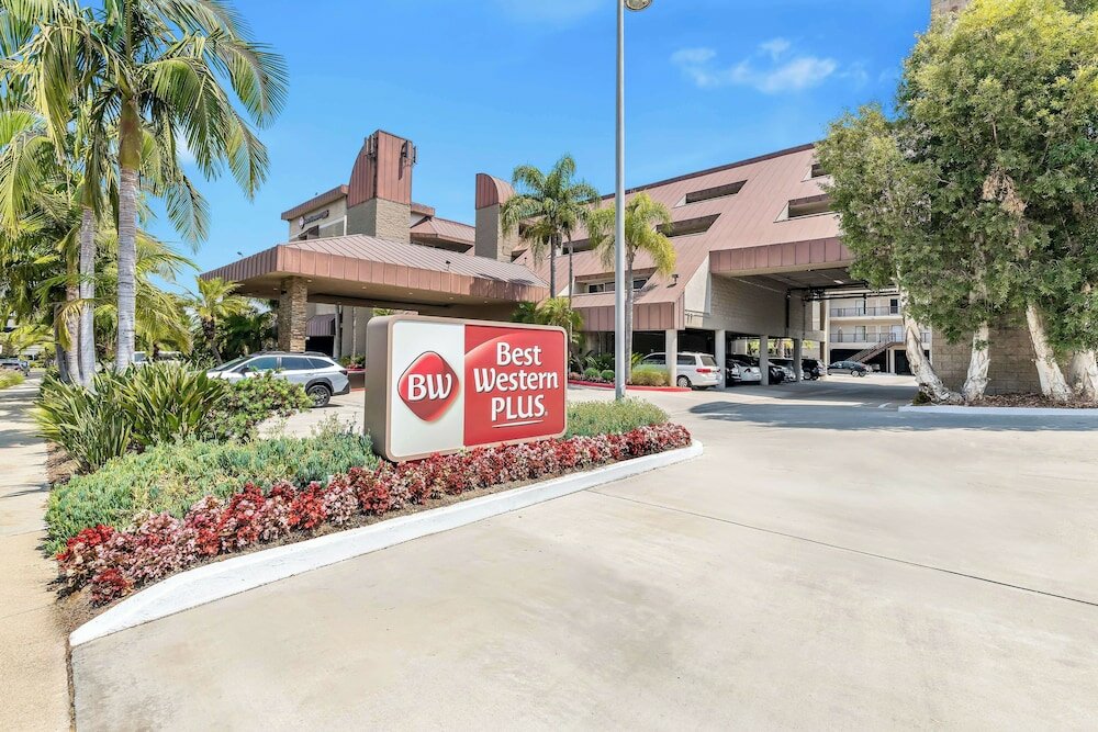 Фото Best Western Plus Irvine Spectrum Hotel