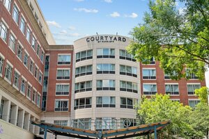 Гостиница Courtyard by Marriott Greenville Downtown