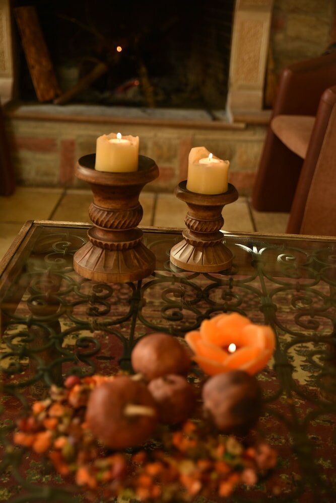 Фото Mont Helmos Hotel