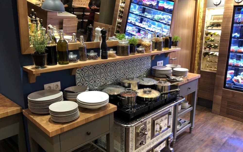 Фото Bacchus Hotel