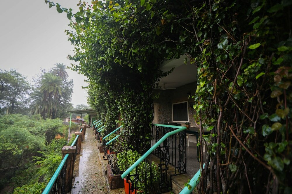 Фото WelcomHeritage Connaught House