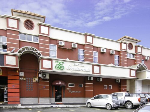 Гостиница Oyo 43930 Hotel Esplanade в Сандакане