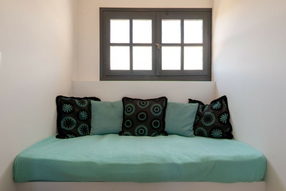 Фото Anemos Inn by Estia