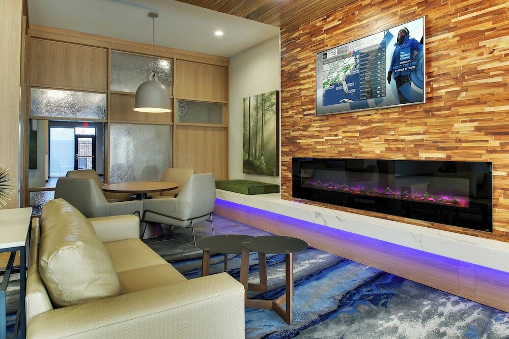 Фото Fairfield Inn & Suites by Marriott Houston Brookhollow