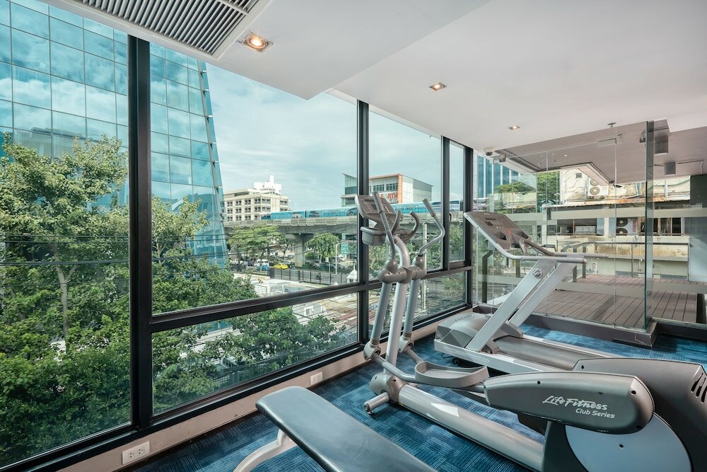 Фото Vic3 Bangkok Hotel