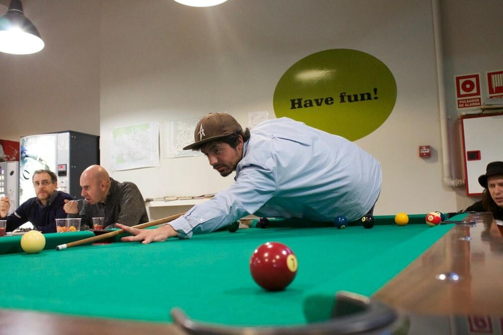 Фото Hola Hostal Eixample