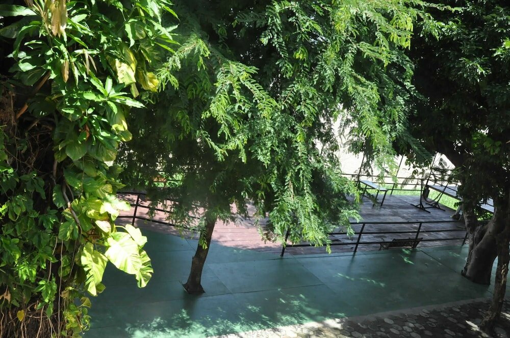 Фото Pilgrim's Kitchen & Inn