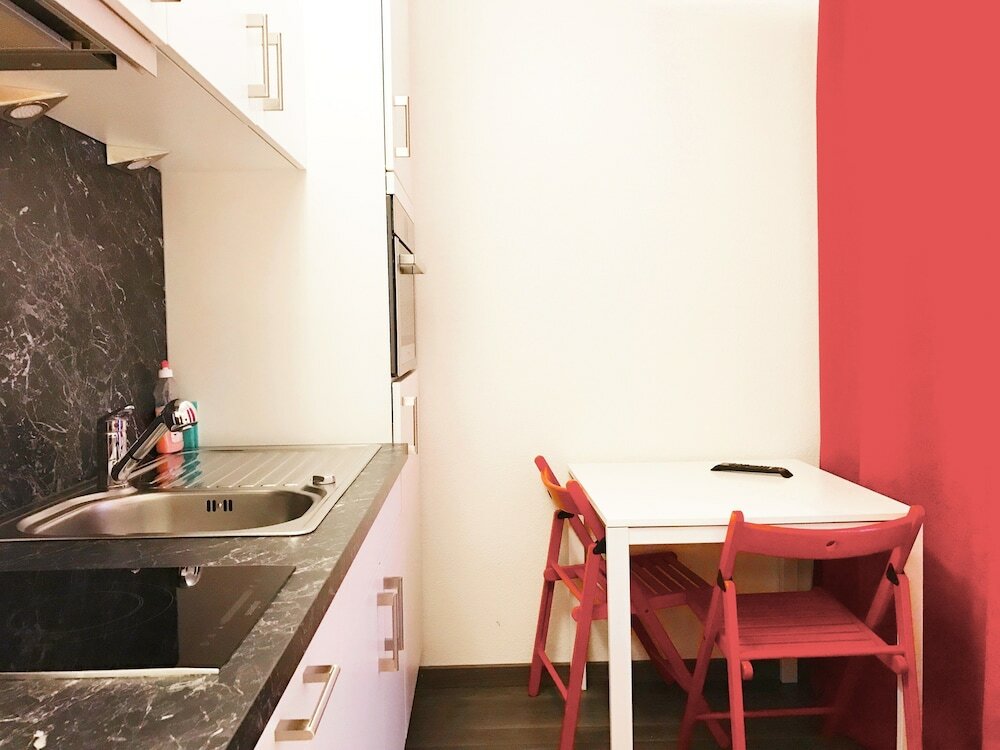 Фото Inside Five City Apartments