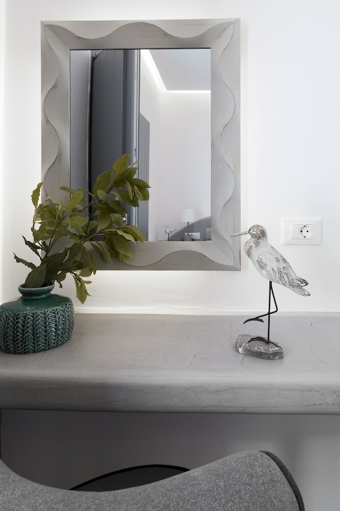 Фото Amara Suites Santorini