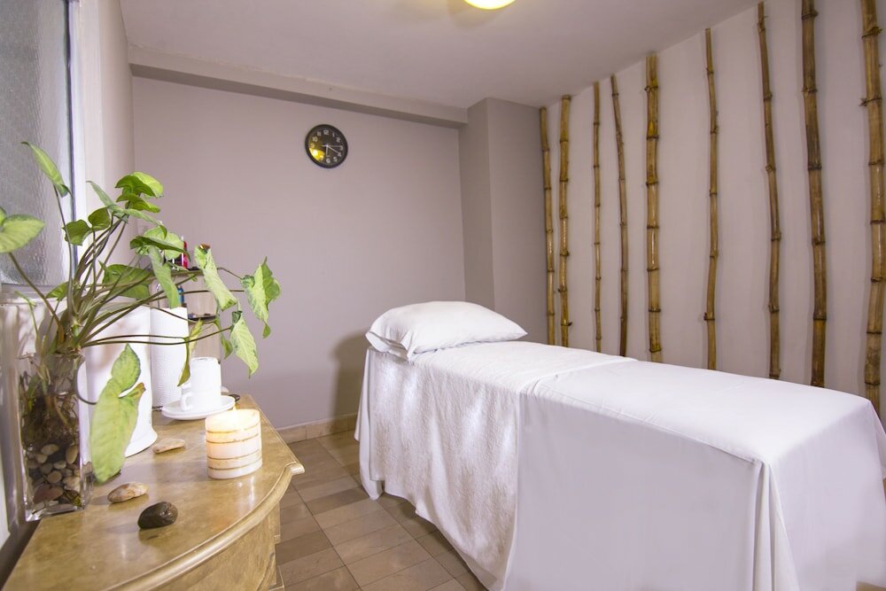 Фото Hotel Libertador