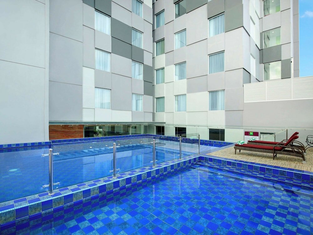 Фото Ibis Styles Makassar Sam Ratulangi