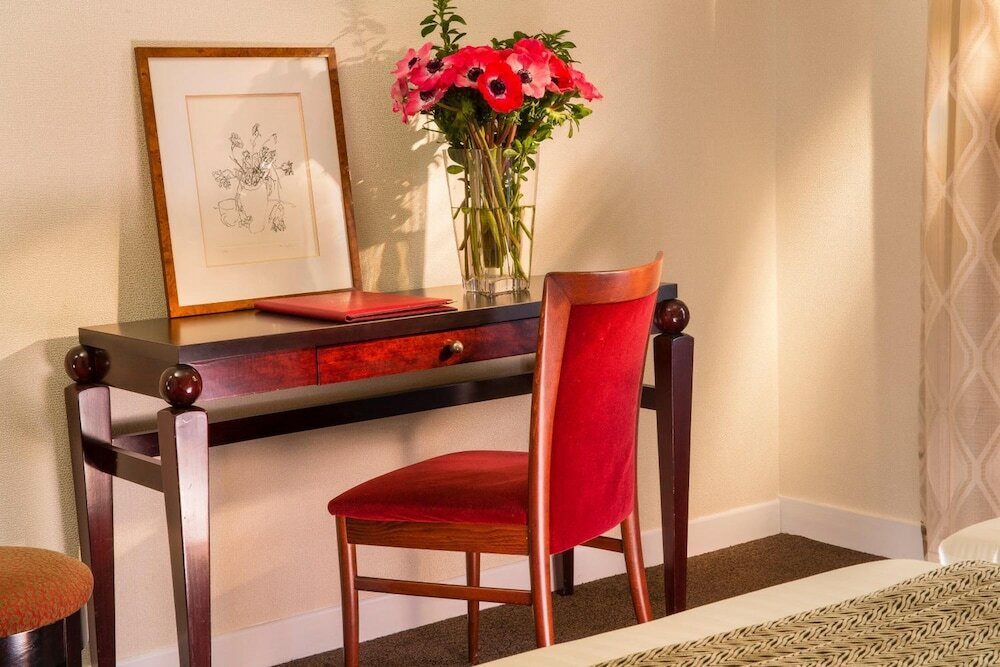 Фото Hotel Delavigne