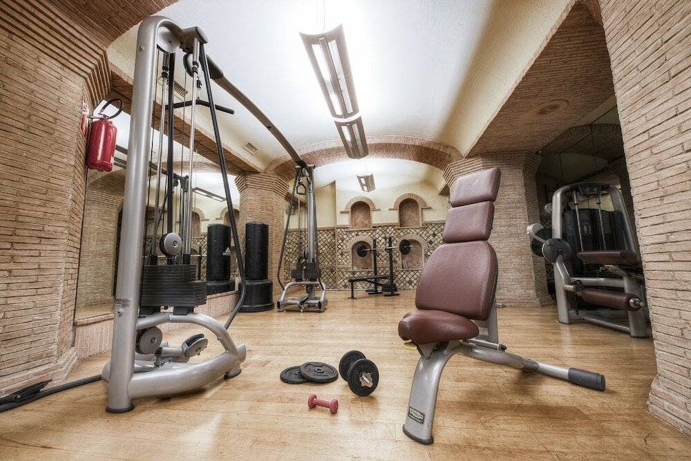 Фото Colony Hotel