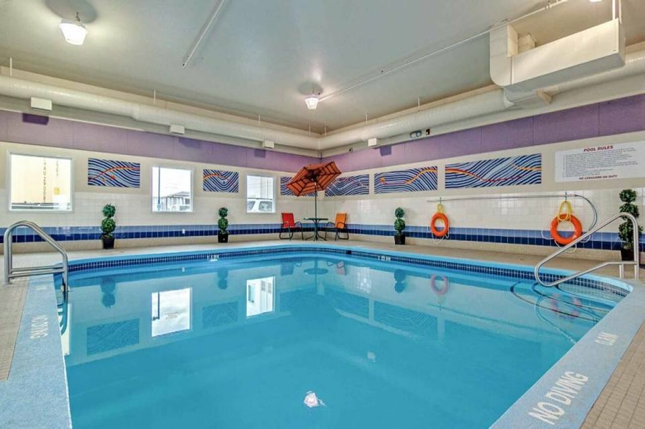 Фото Motel 6 Saskatoon