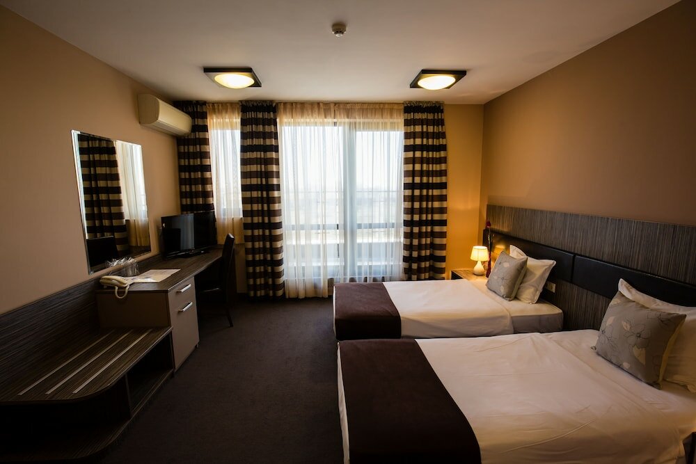 Фото Plaza Hotel