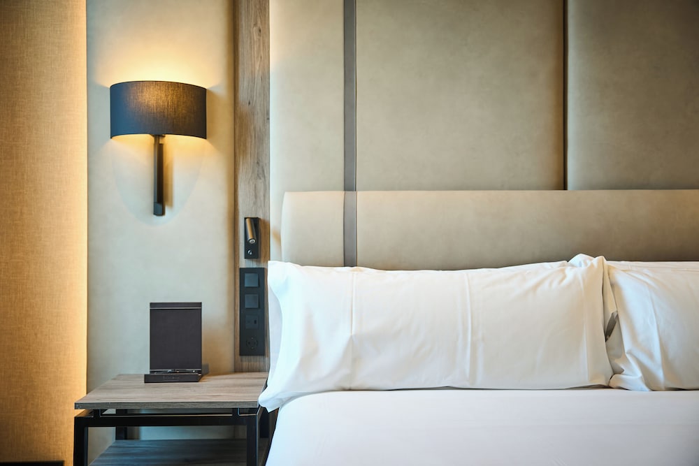 Фото Отель Catalonia Portal de l’Ángel