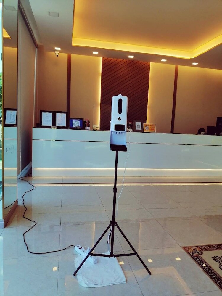 Фото Phuglong Hotel