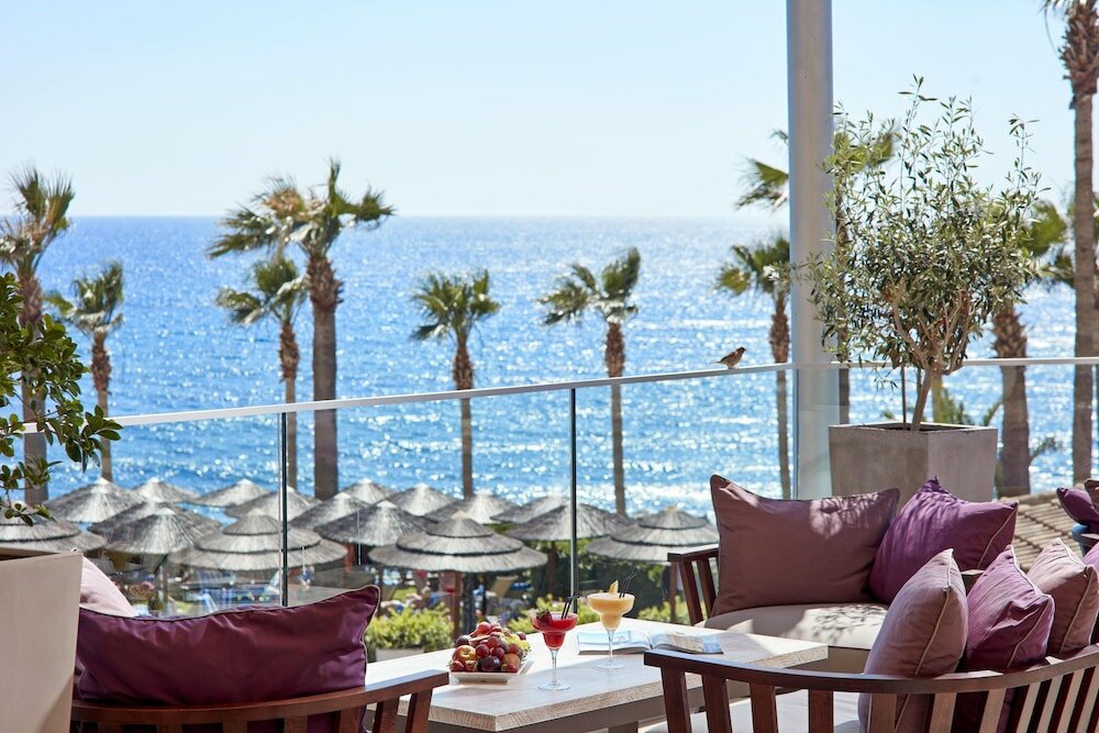 Фото Atlantica Golden Beach -Adults Only