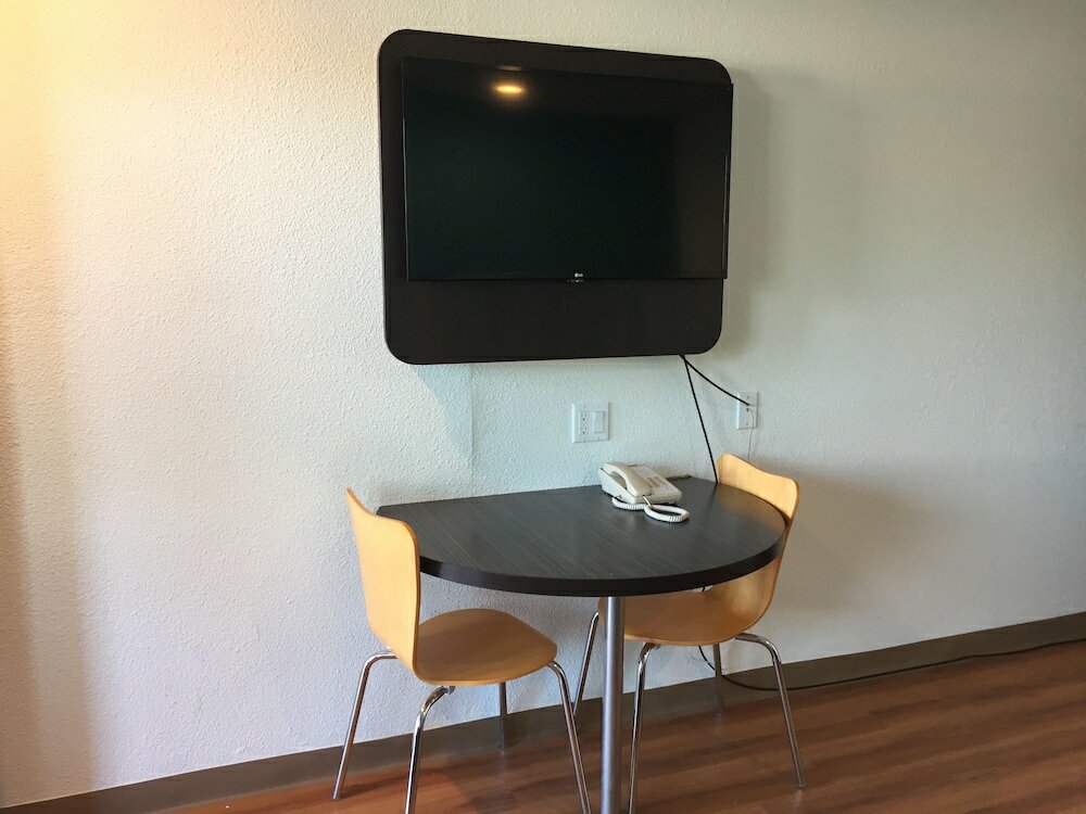 Фото Motel 6 San Bernardino, Ca - Downtown