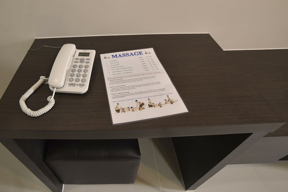 Фото Gold Airport Suites