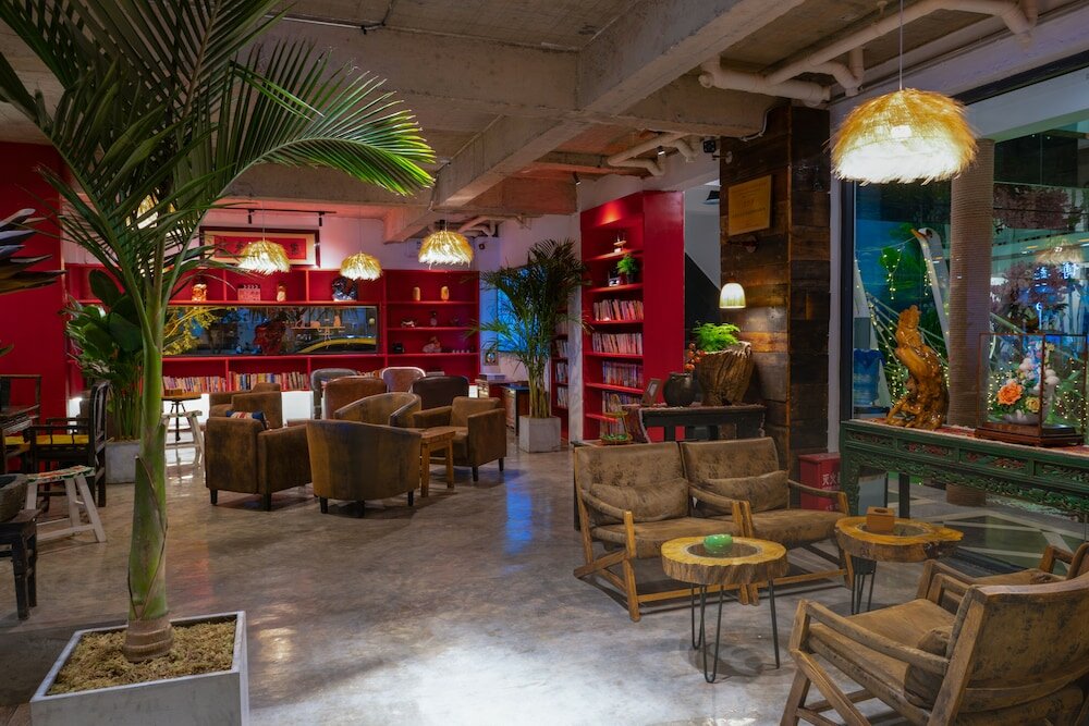 Фото China Old Story Inns Dali Ancient Town