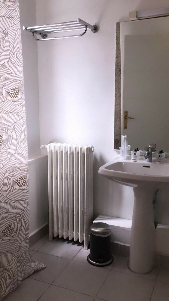 Фото Kyriad Direct Beziers Centre