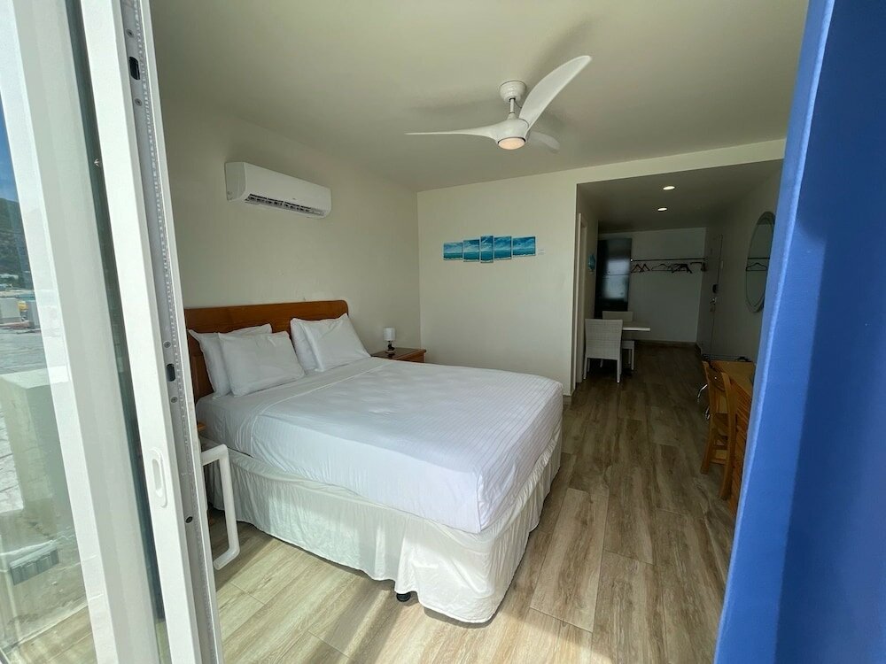 Фото Seaview Beach Hotel