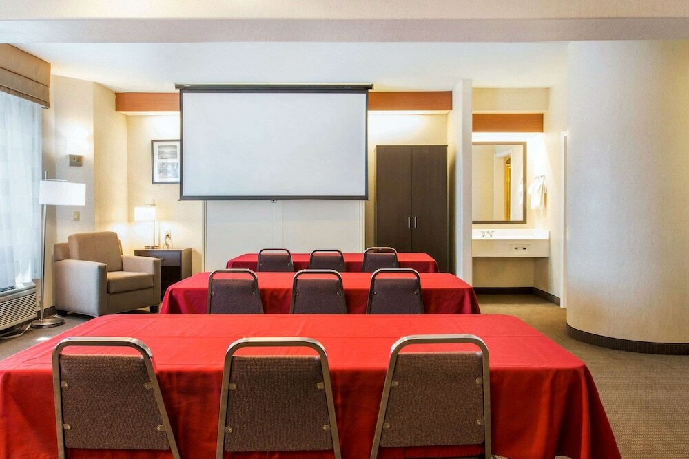 Фото Sleep Inn And Suites Oregon