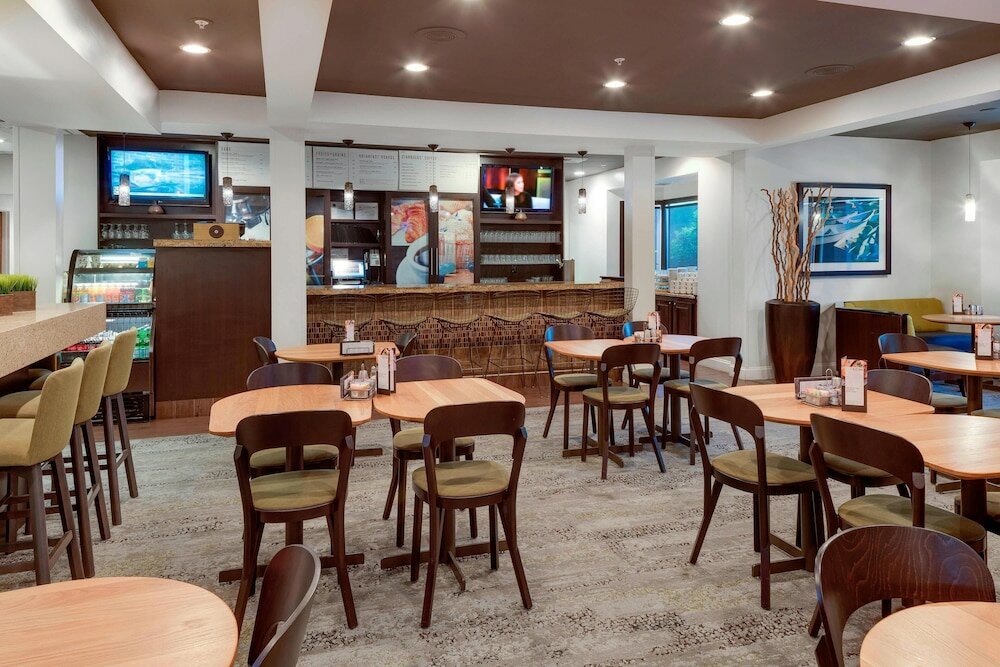 Фото Courtyard by Marriott in Portsmouth