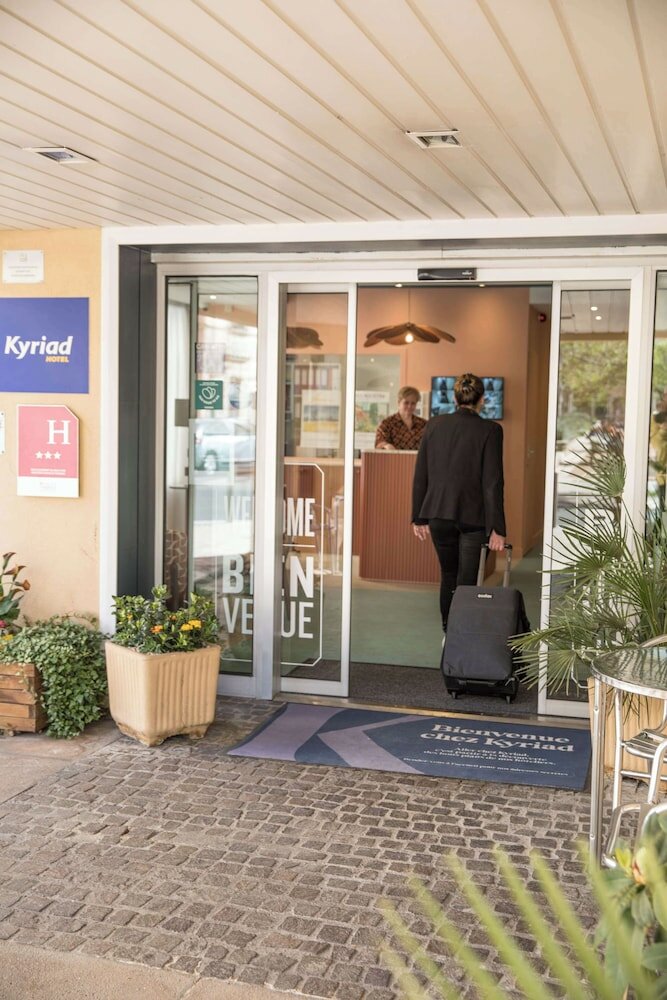 Фото Kyriad Villefranche Sur Saone