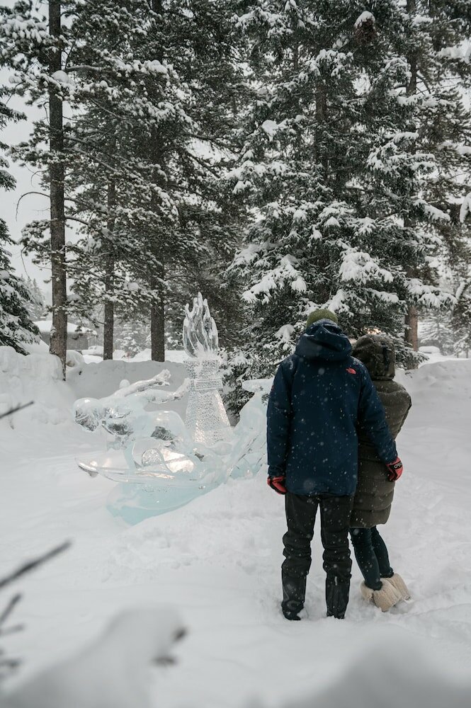 Фото Mountaineer Lodge