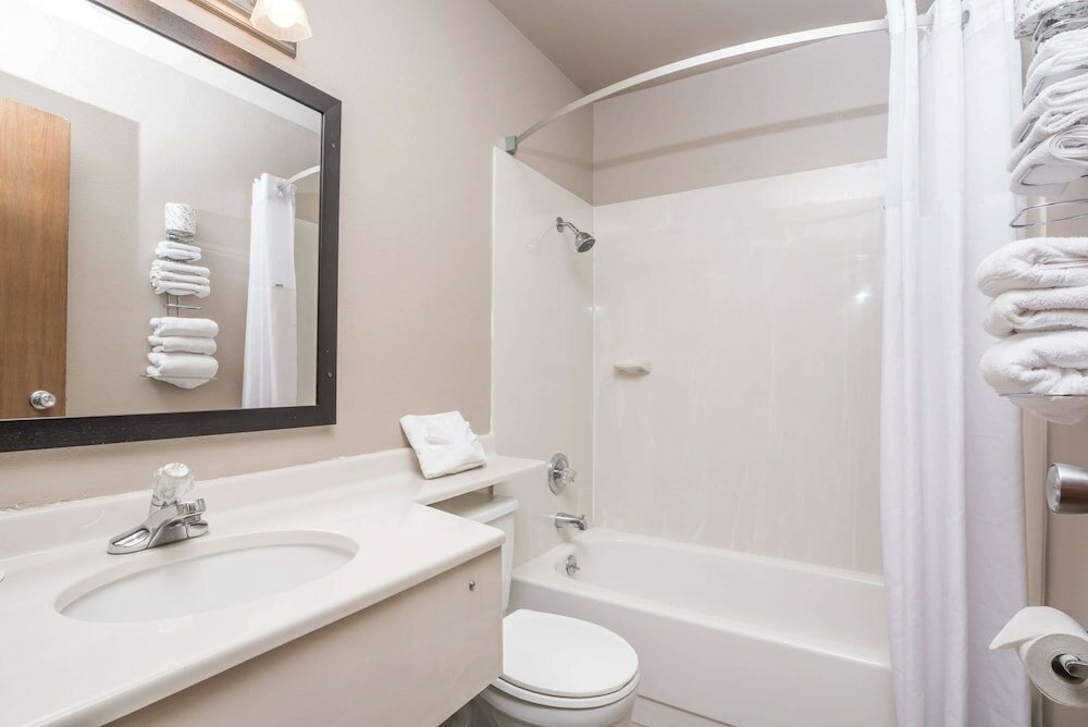 Фото Super 8 by Wyndham Boise