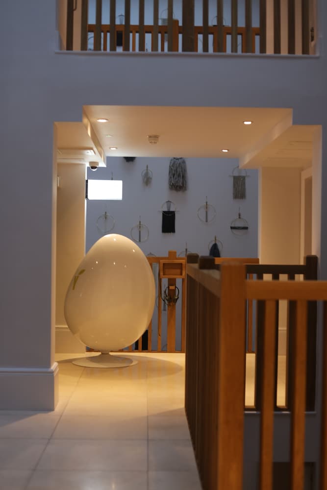 Фото Inhabit, Southwick Street