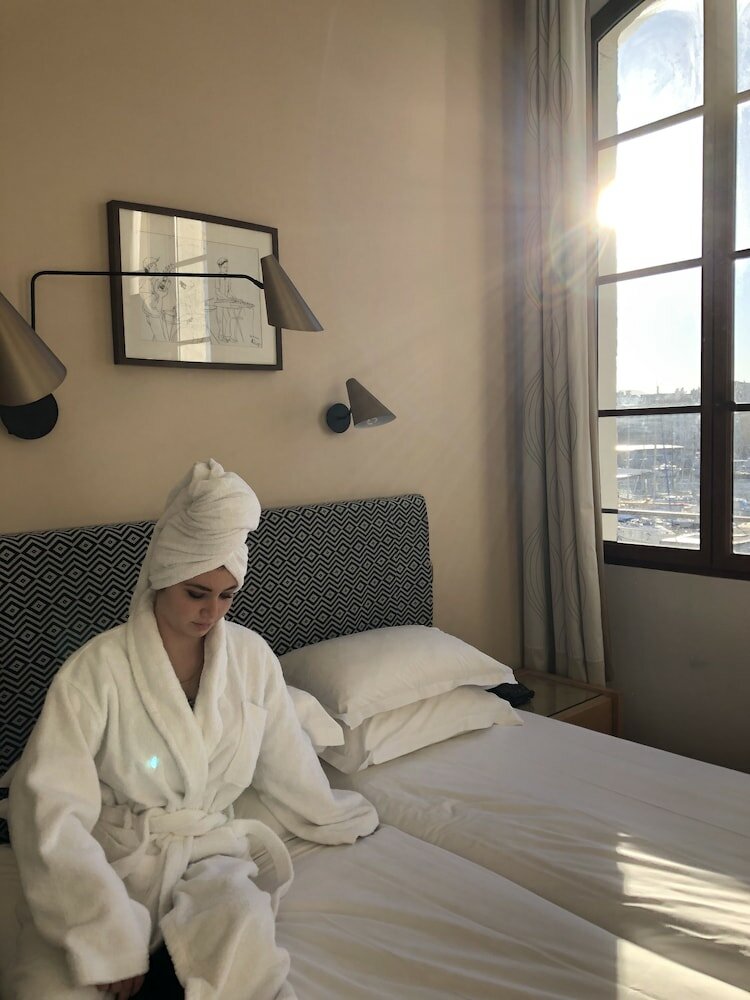 Фото Hotel Bellevue Marseille