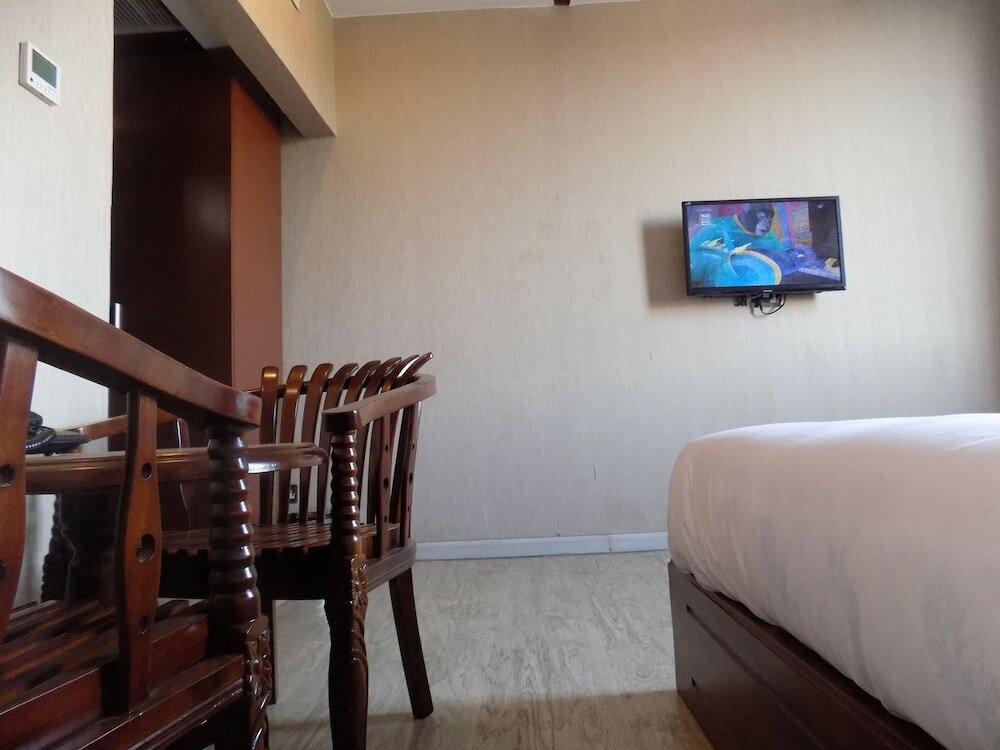 Фото Freedom City Hotel