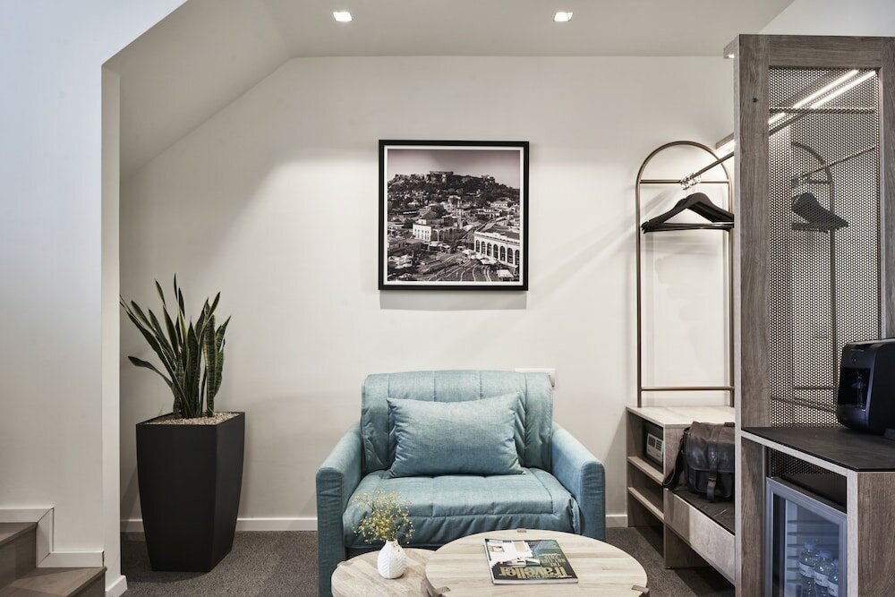 Фото Nlh Monastiraki - Neighborhood Lifestyle Hotels