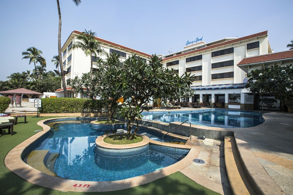 Фото Sun N Sand Hotel Mumbai