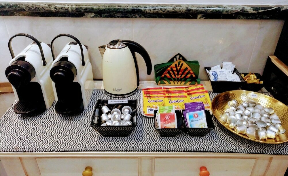 Фото Basic Hotel Doña Manuela