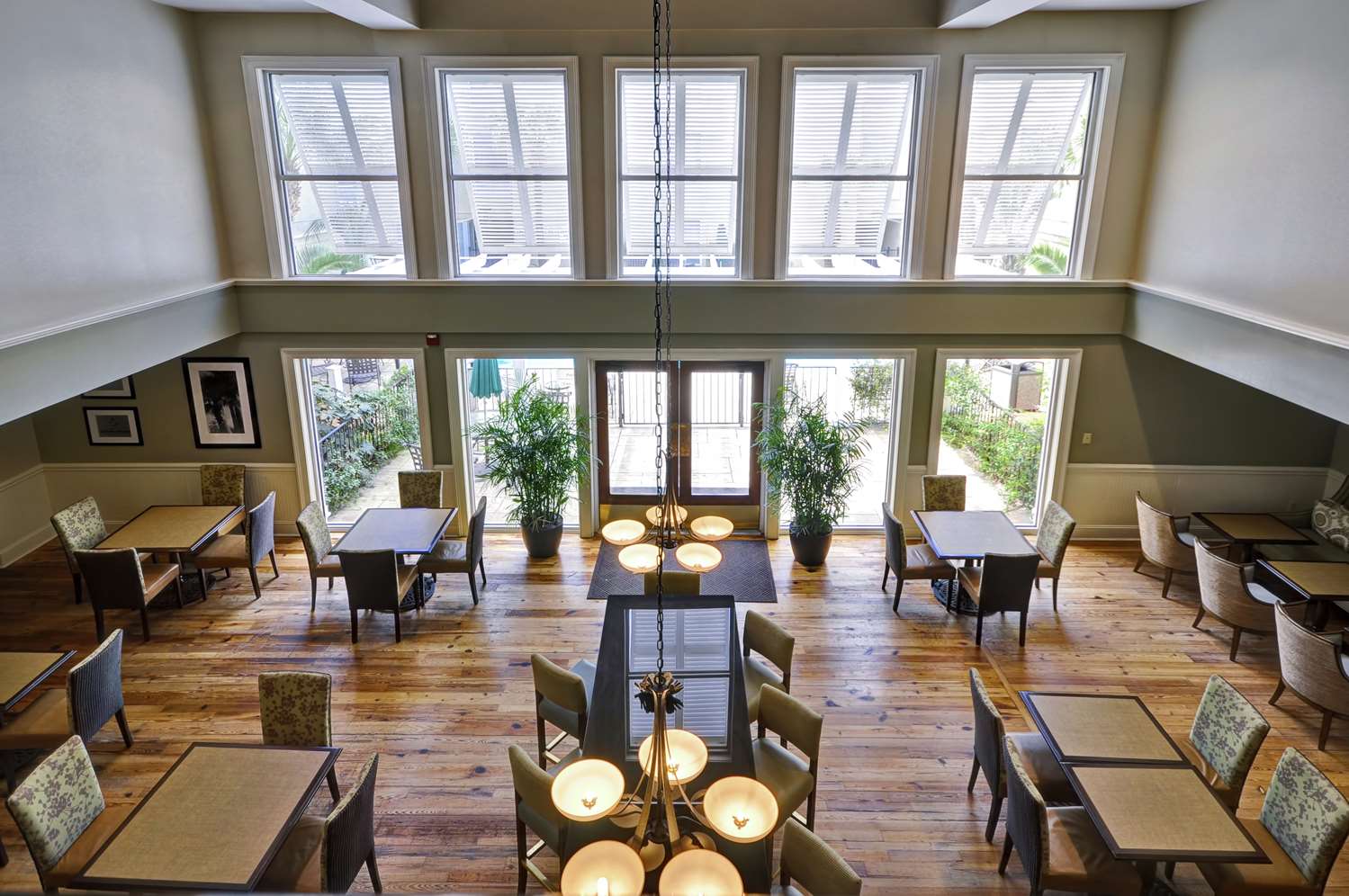 Фото Hampton Inn & Suites Charleston/Mt. Pleasant-Isle Of Palms